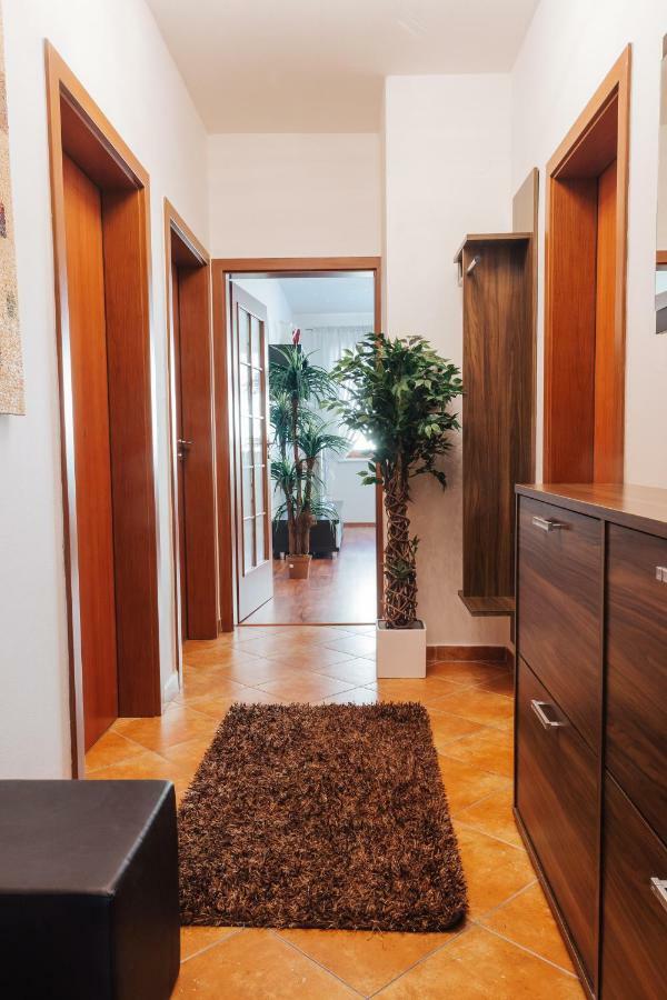 Nobless Apartment Brno Esterno foto