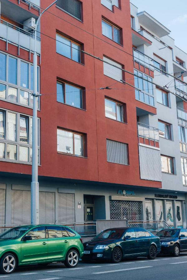Nobless Apartment Brno Esterno foto